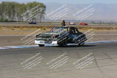 media/Oct-01-2022-24 Hours of Lemons (Sat) [[0fb1f7cfb1]]/10am (Front Straight)/